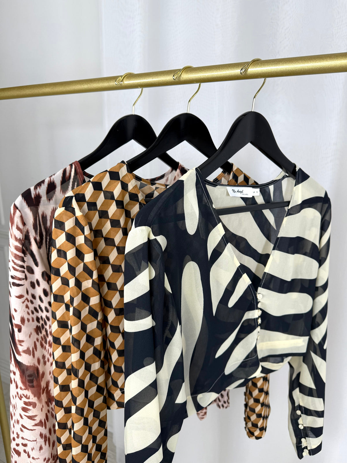 CAPRI - Cropped Shirt (Geo Print)