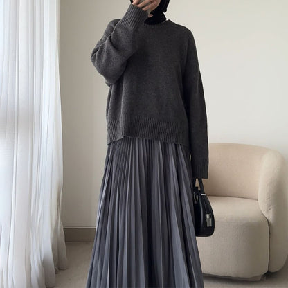 Stylish Elegant Sweater & Pleated Skirt Set