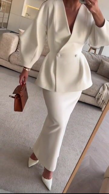 Fashion Solid Color V-Neck Top & Skirt Two-Piece Set