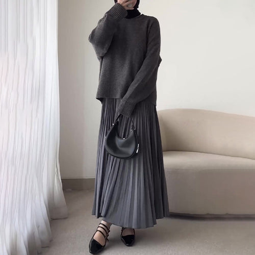 Stylish Elegant Sweater & Pleated Skirt Set