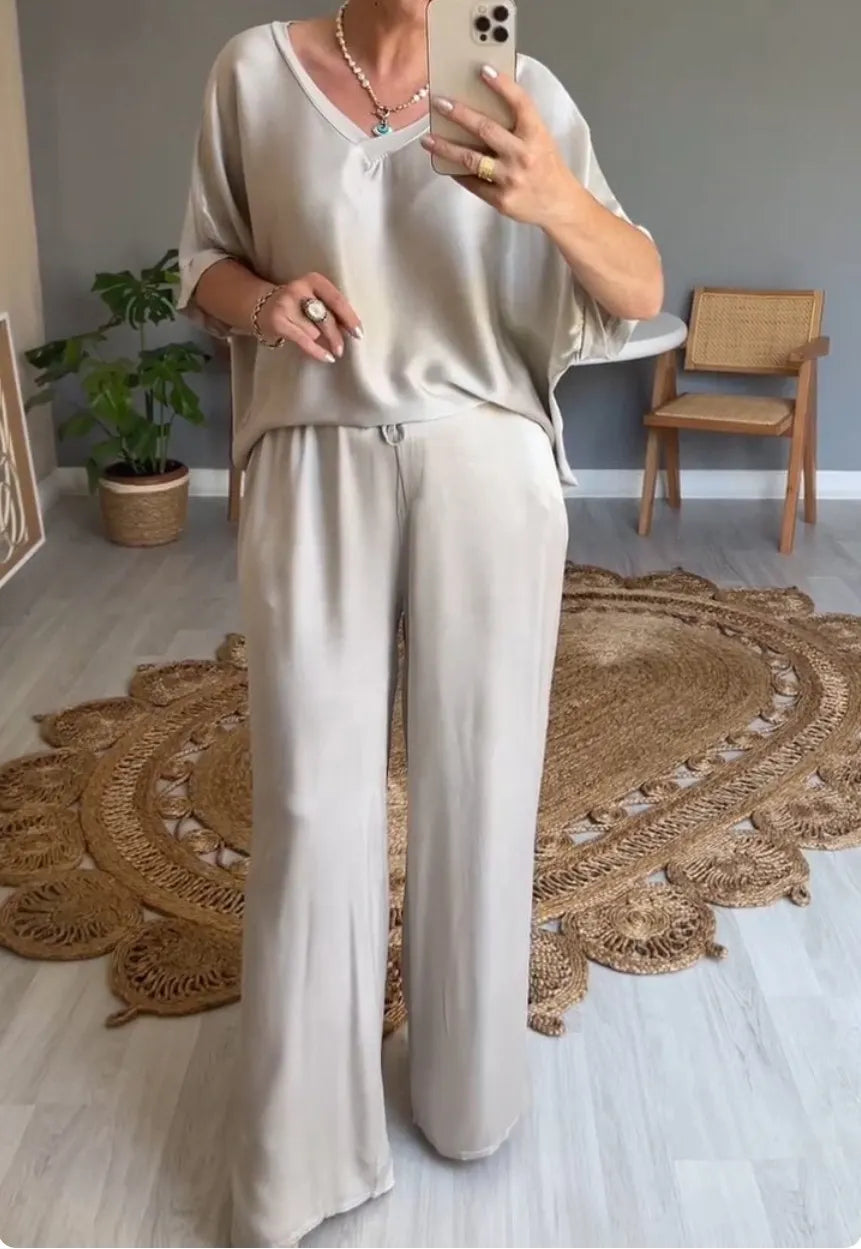 Fashion Solid Color Mercerized V-neck Casual Suit