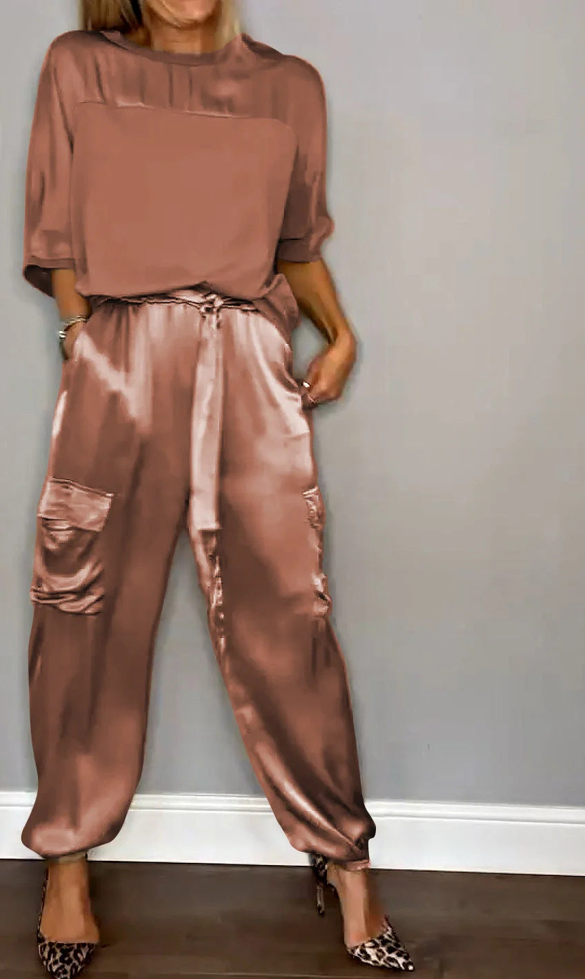 Fashionable Half-sleeved Top & Pants Two-piece Set