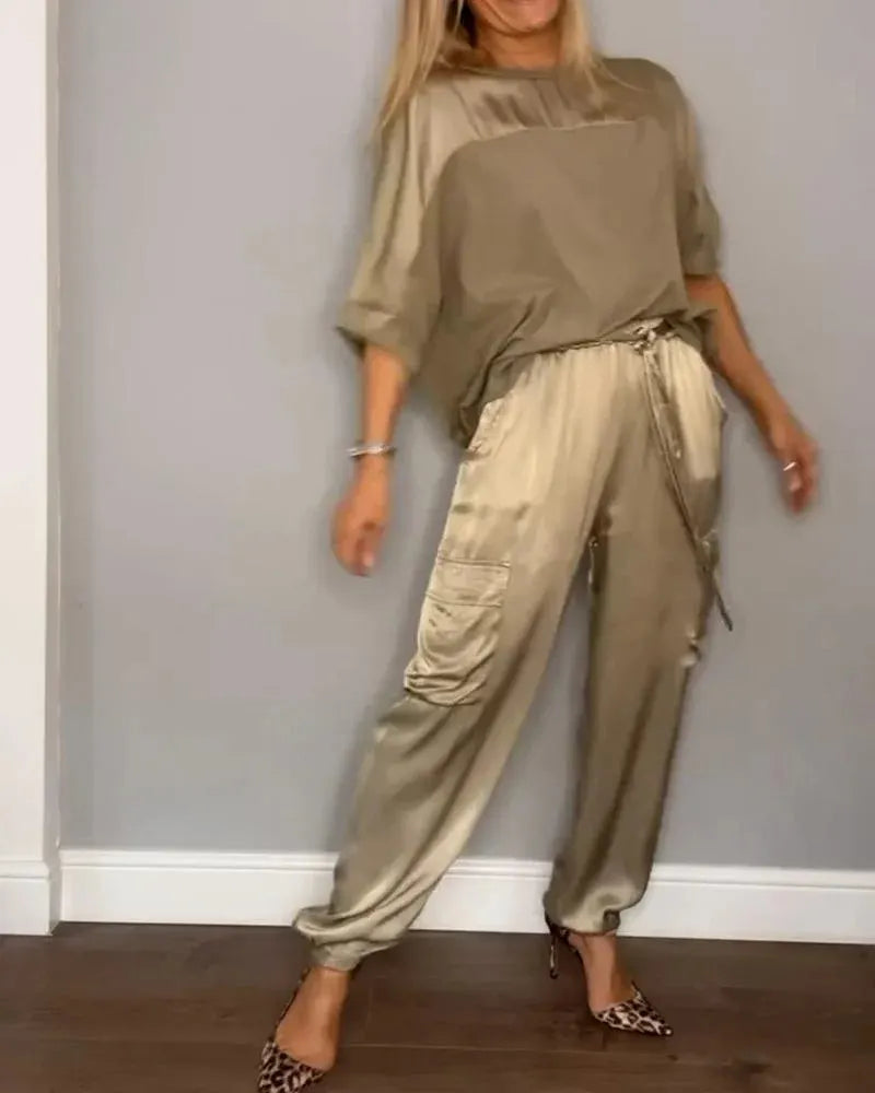 Fashionable Half-sleeved Top & Pants Two-piece Set