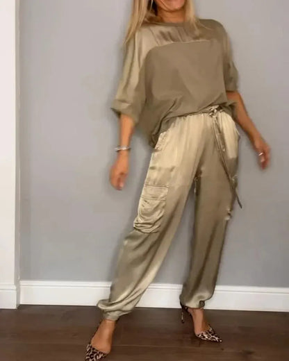 Fashionable Half-sleeved Top & Pants Two-piece Set