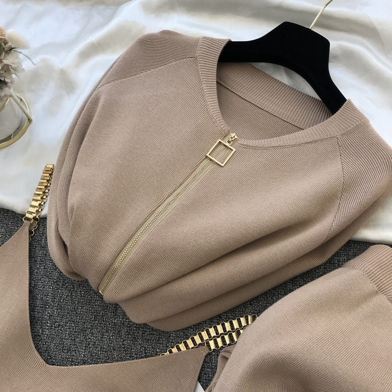 Knitted vest jacket and elasticated pants three-piece set